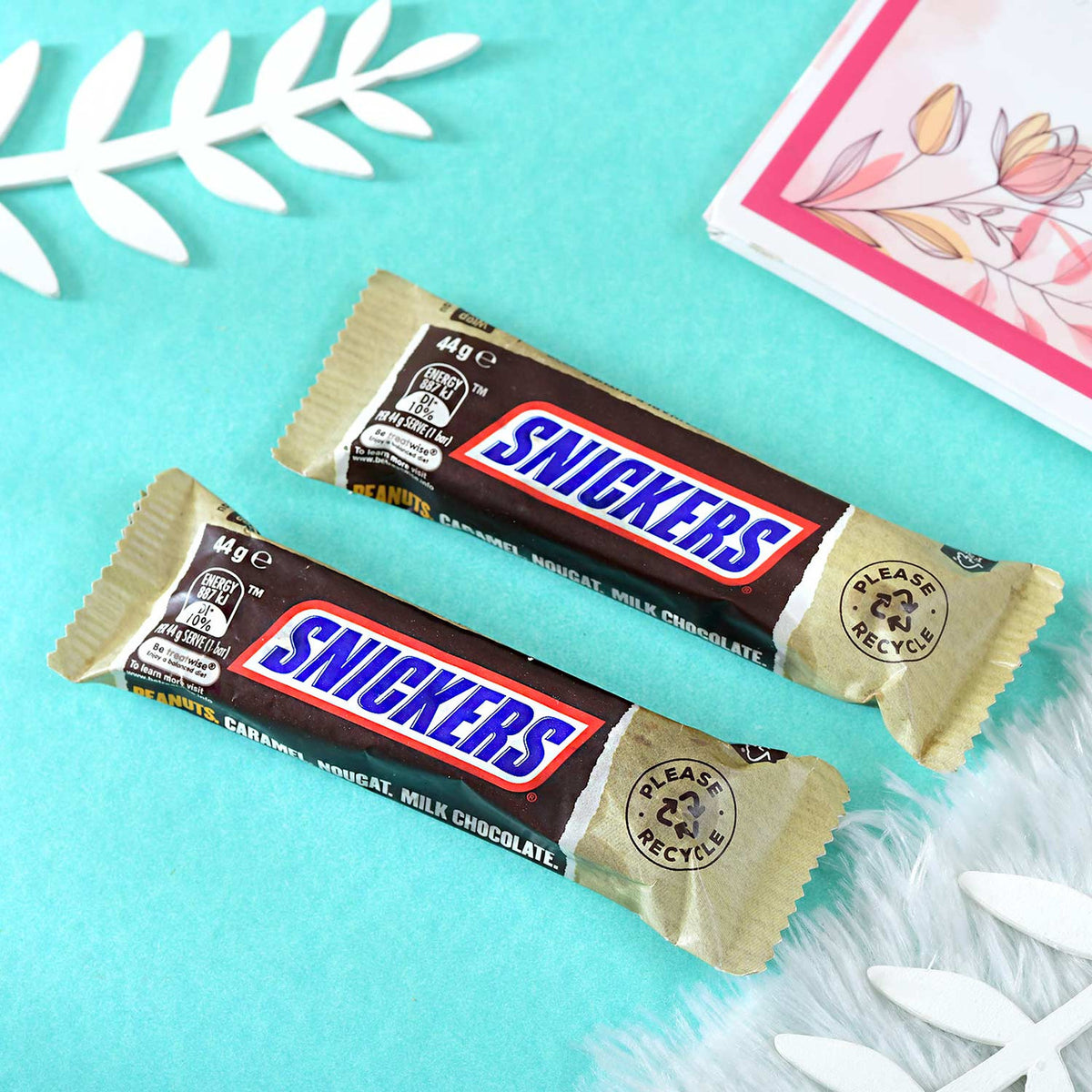 Divine Bhai Rakhi With Snickers Chocolate