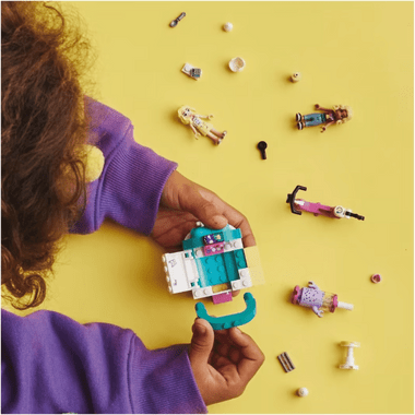 Girl Rakhi & Bubble Tea Shop Gift Set