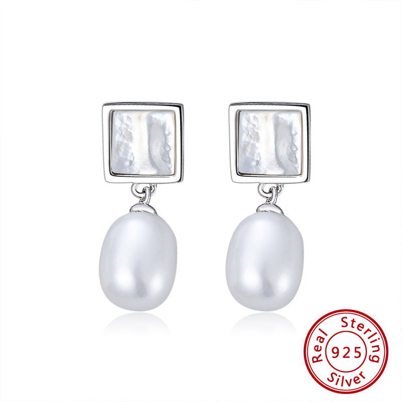 Graceful Freshwater Pearl 925 Sterling Silver Earrings
