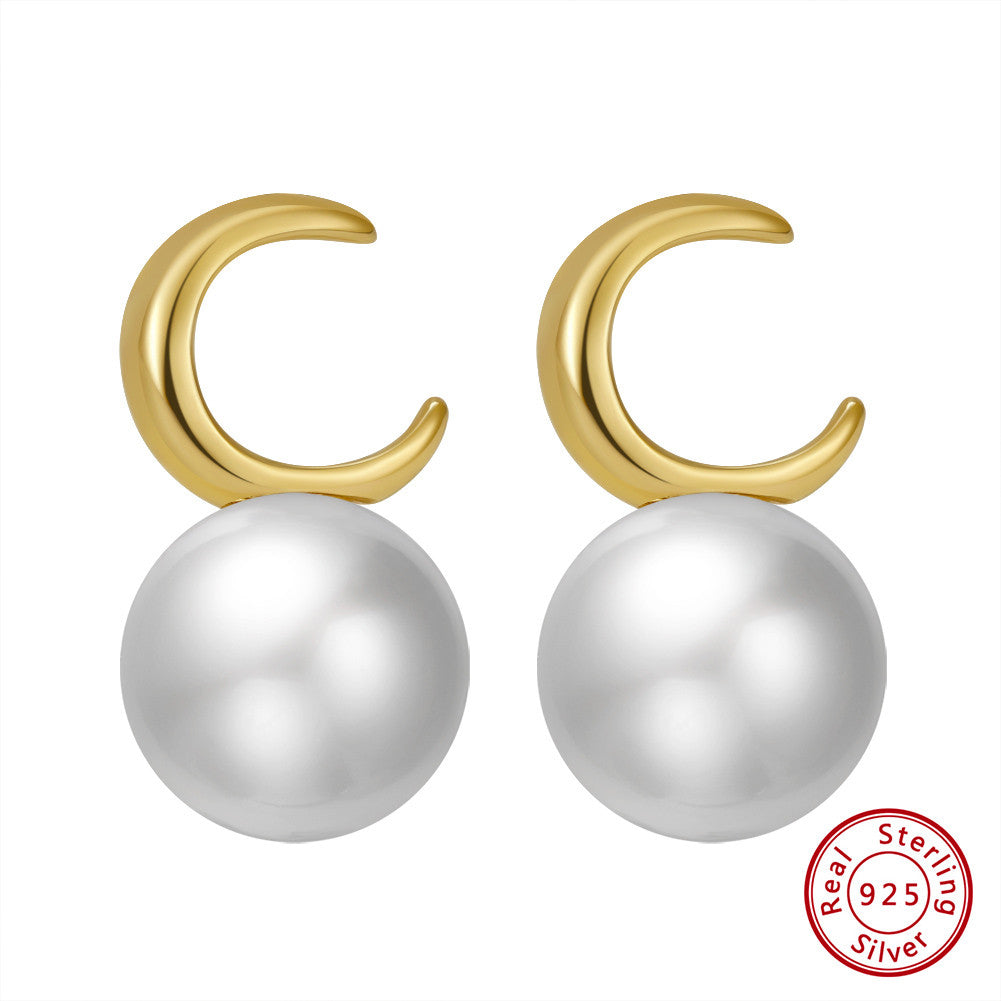 Graceful Freshwater Pearl 14K Gold Earrings