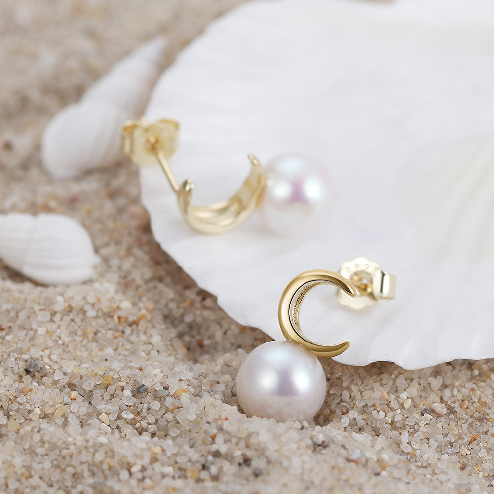 Graceful Freshwater Pearl 14K Gold Earrings