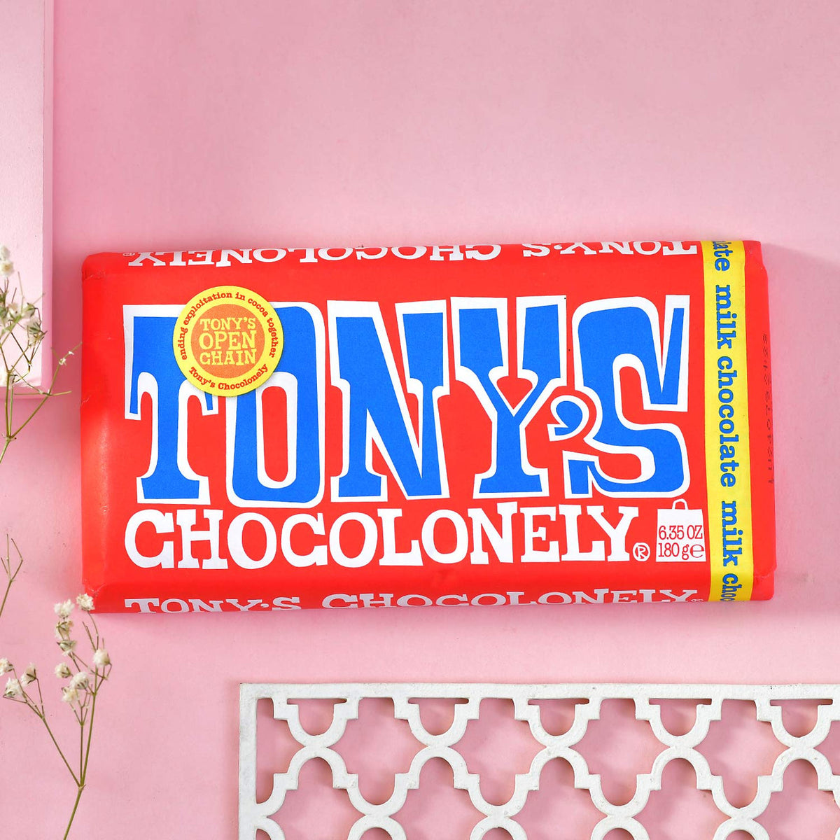 Elegant Rakhi With Tonny's Chocolonely Chocolate