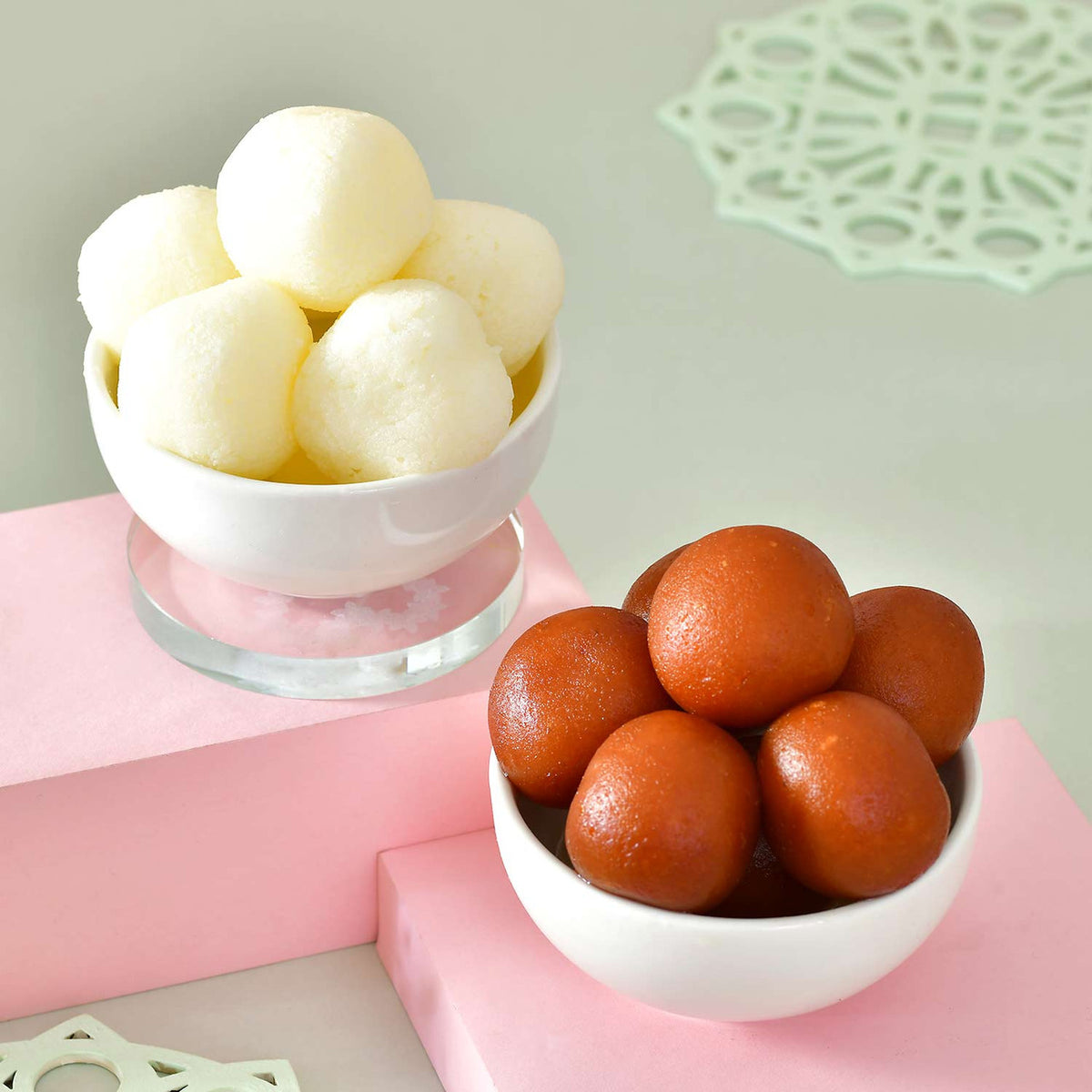 Bhaiya Bhabhi Rakhi With Sweets Combo