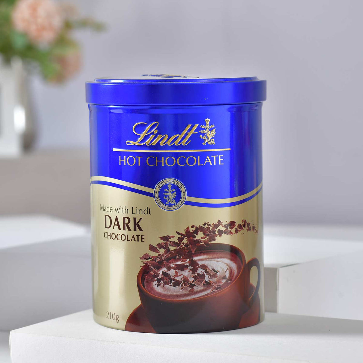 Christmas Cozy Snack & Chocolate Hamper