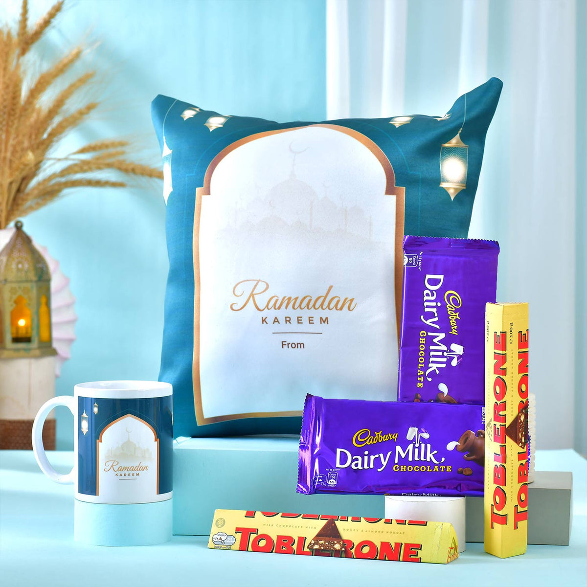 Personalized Ramadan Kareem Chocolate Gift Hamper