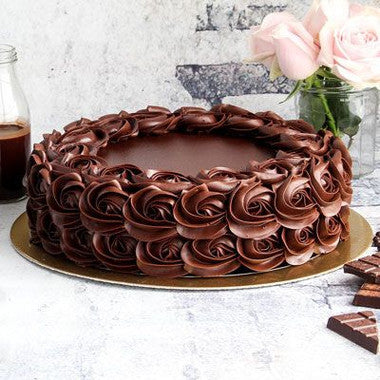 Boston Chocolate Rose Mud Cake