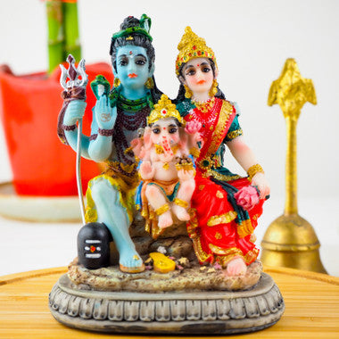 Divine Shiv Parvati Idol with Soan Papdi
